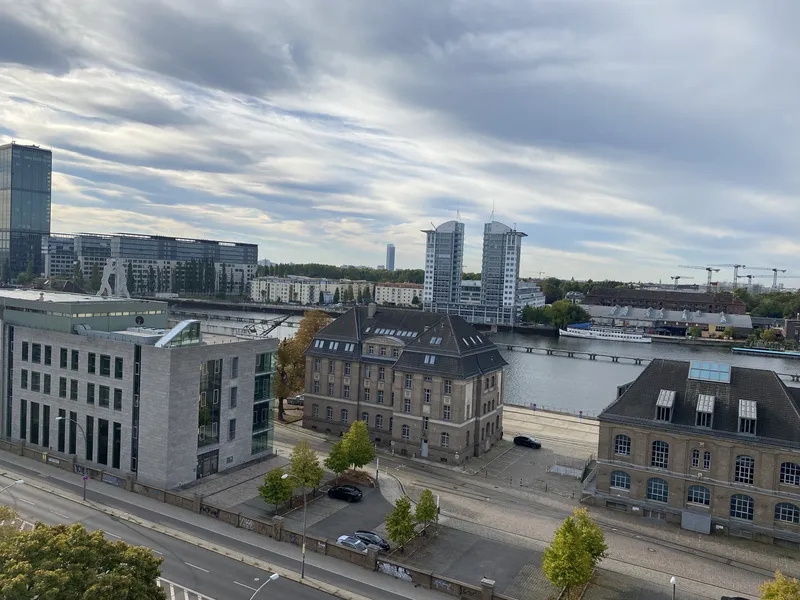 *Sofort bezugsfertig* helle 2-Zimmer Wohnung mit Blick über Berlin — photo 1